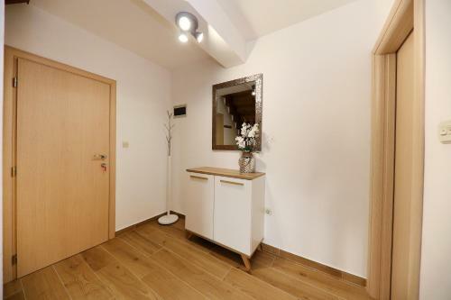 Apartmani Branka Murter