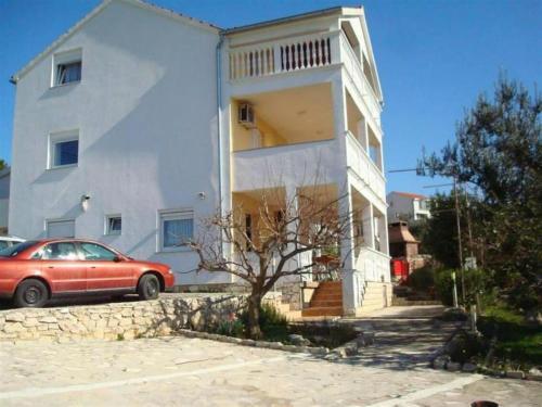 Apartments With A Parking Space Murter - 19732