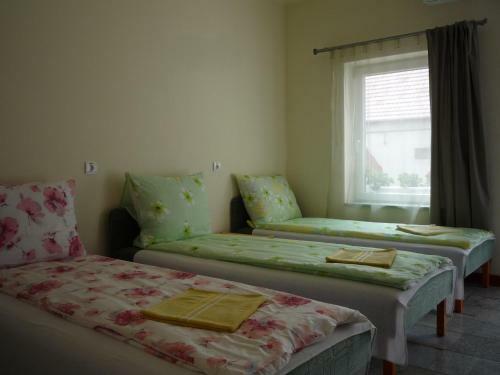 Hostal M�raf�szek Vend�gh�z