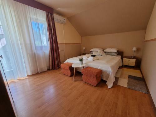 Hostal Abig�l 2 Vend�gh�z