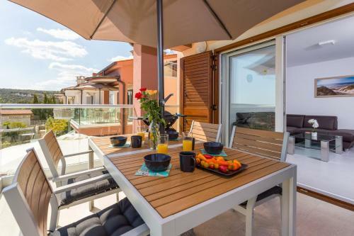 Hostal Bella Vista Apartments
