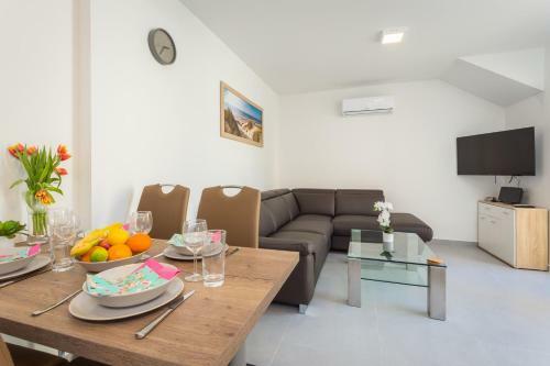 Hostal Bella Vista Apartments