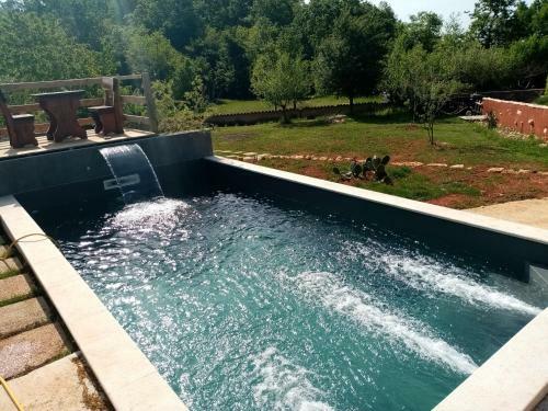Villa Sweet Rustic Home