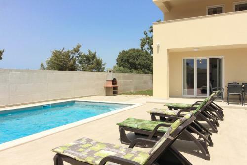 Villa Sunshine With Private Hydromassage Pool Near Pula