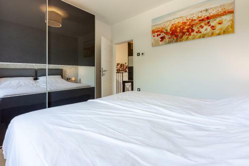 Villa Palma With Private Pool / Croatia