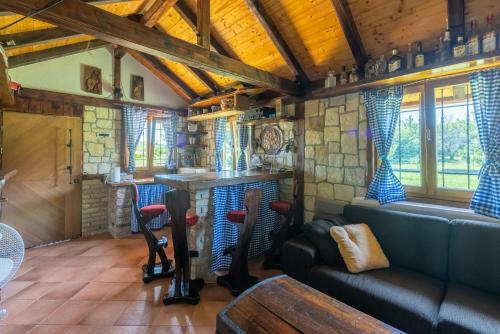 Villa Palma With Private Pool / Croatia