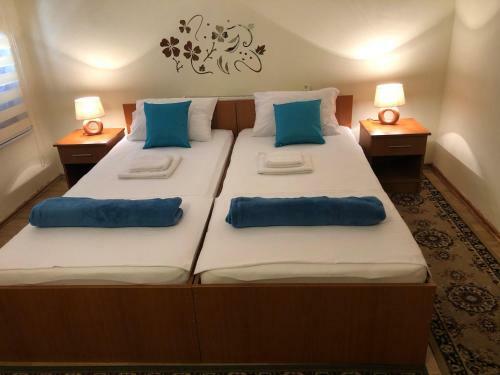 Hostal Rooms Salvia