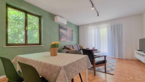 Apartments Valerian