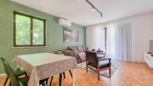 Apartments Valerian