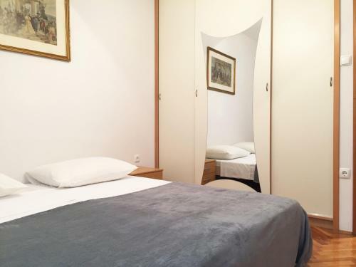 Hostal Guest House Zimmer Novi