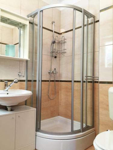 Hostal Guest House Zimmer Novi