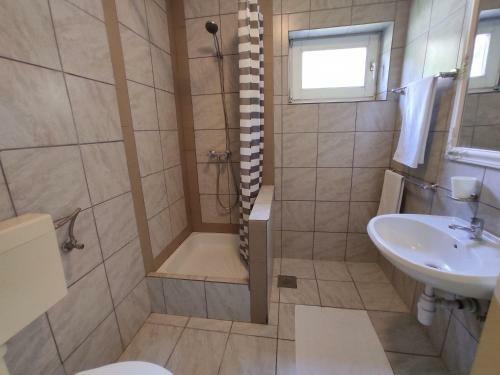 House House Povile