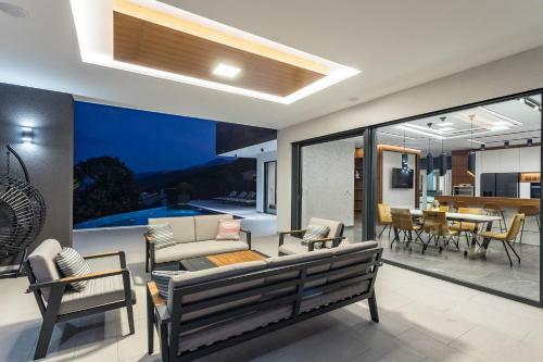 Three Elements Villas - Villa Platinium