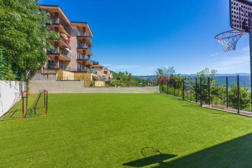 Apartments Sea View With Pool