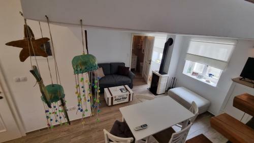Old Town Pag Apartments