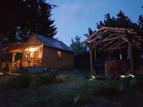 Romantikus Erd?sz�li Fah�z