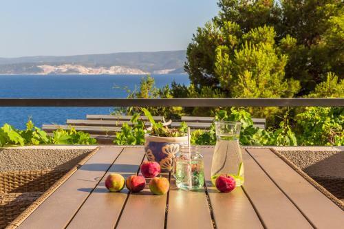 Adris Apartments