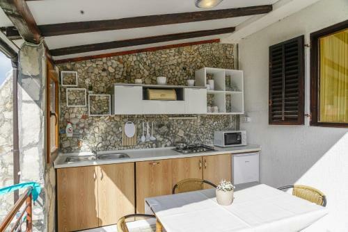 House Bepa Near The Sea