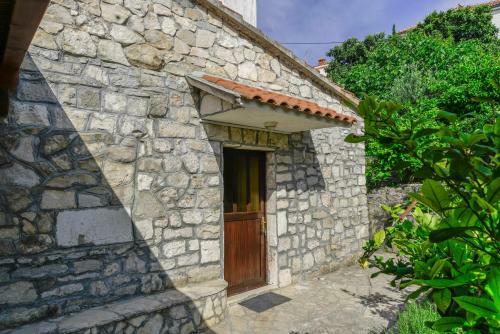 House Bepa Near The Sea