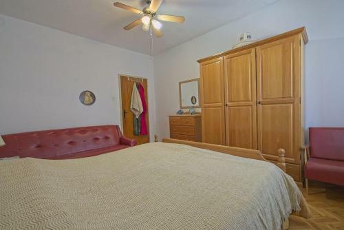 Apartments Lucija Above The Beach