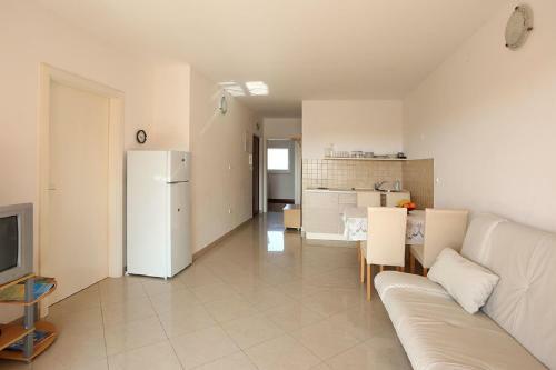 Nice Apartment In Novalja