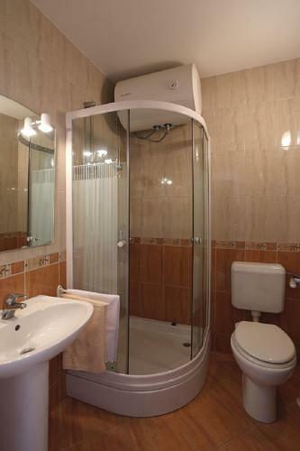 Nice Apartment In Novalja