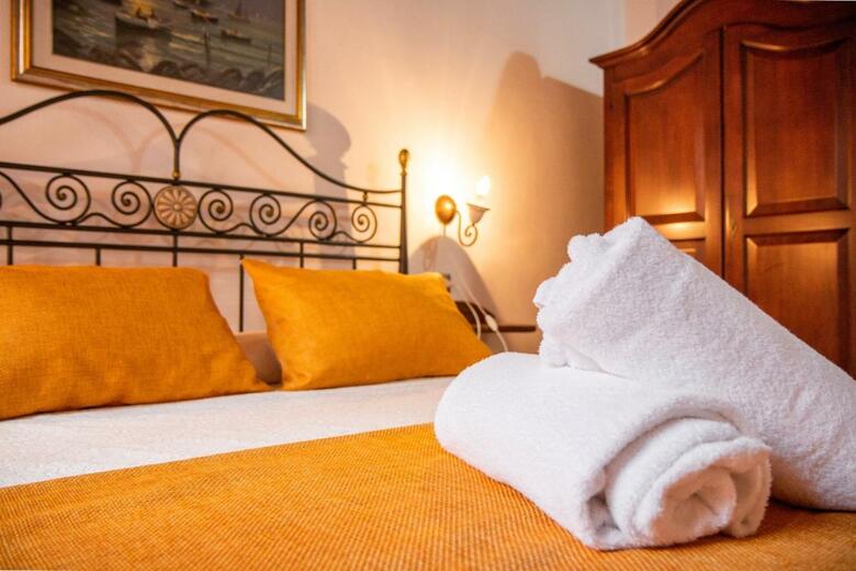 Hostal S`ammentu House