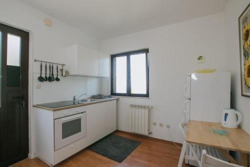 Apartments Bo?njak - Podstrana