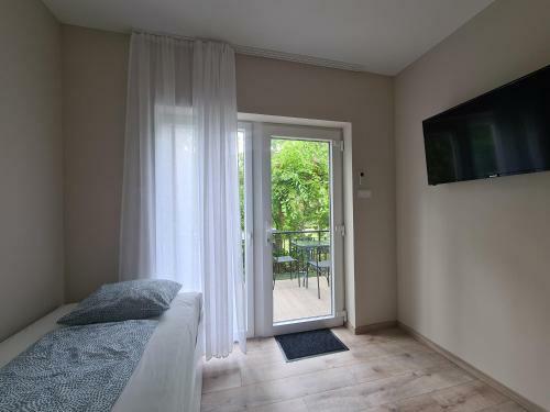 �t Feny? Apartmanh�z
