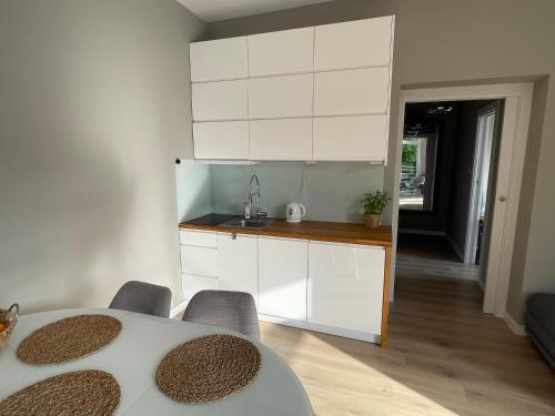 Apartament 44