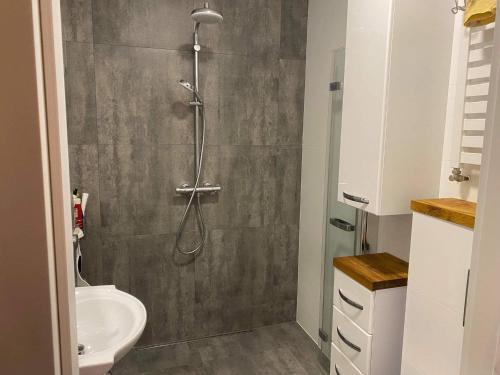 Apartament 44