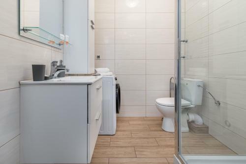 Nad Zalewem Apartment By Renters