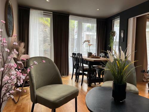 Apartamento Koselig Leilighet Midt I Mandal Sentrum Med Balkong!