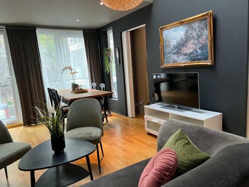 Apartamento Koselig Leilighet Midt I Mandal Sentrum Med Balkong!