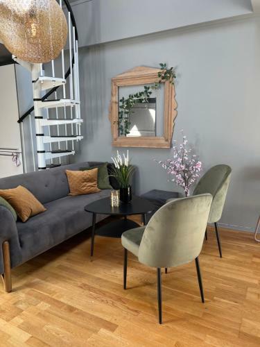 Apartamento Koselig Leilighet Midt I Mandal Sentrum Med Balkong!