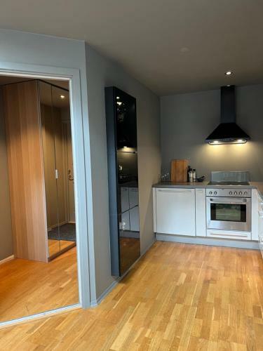 Apartamento Koselig Leilighet Midt I Mandal Sentrum Med Balkong!