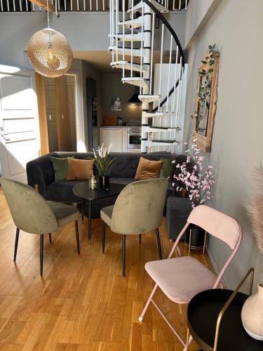 Apartamento Koselig Leilighet Midt I Mandal Sentrum Med Balkong!