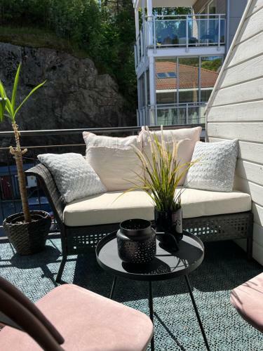 Apartamento Koselig Leilighet Midt I Mandal Sentrum Med Balkong!