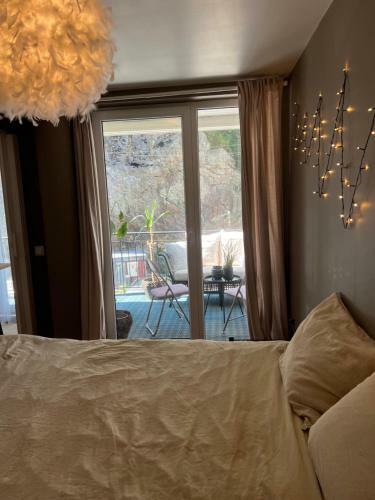 Apartamento Koselig Leilighet Midt I Mandal Sentrum Med Balkong!