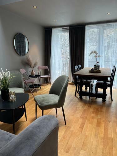 Apartamento Koselig Leilighet Midt I Mandal Sentrum Med Balkong!