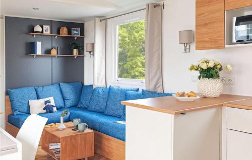 Stunning Home In In De Bongerd With 3 Bedrooms #814
