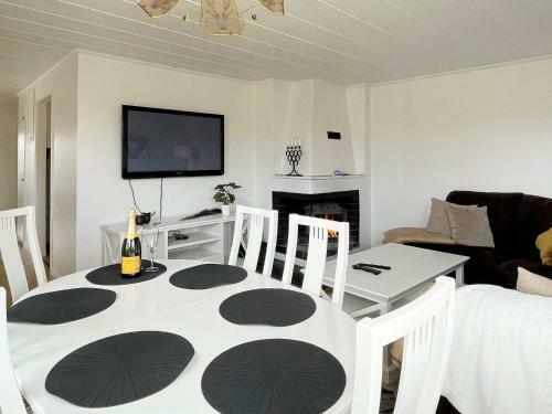 Holiday Home Hj�lteby IV