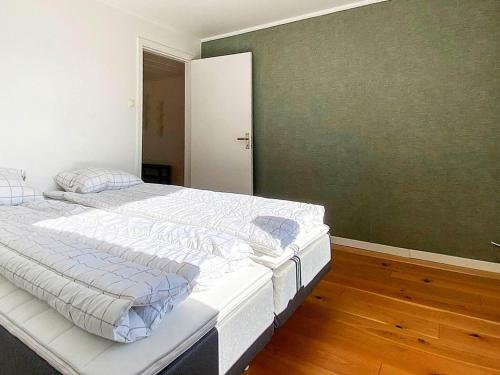 Holiday Home Hj�lteby IV