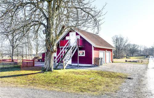 Stunning Apartment In Johannishus With