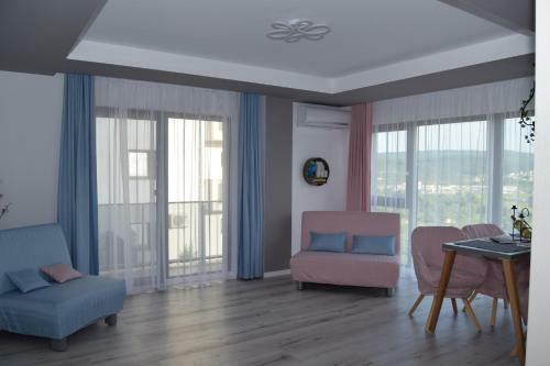 Dune, Apartament Magic La Marginea Orasului