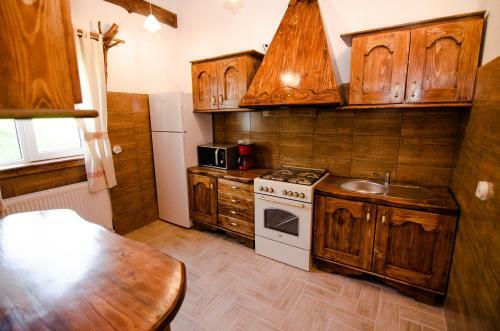 Hostal Plai Cu Dor Fundata