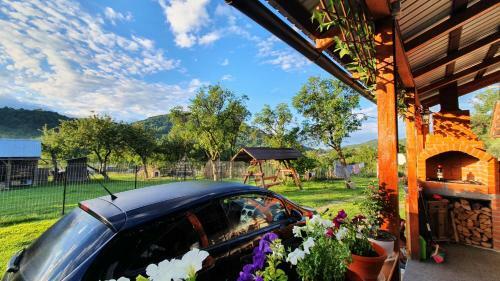 Agroturismo Cazare La Ferma Crinei