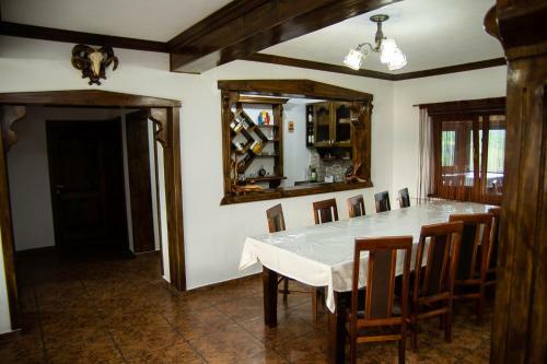 Lodge Cabana Iancu Jina