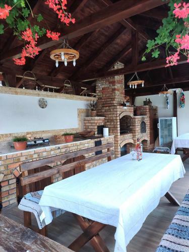 Hostal Pensiunea Sub Hori??