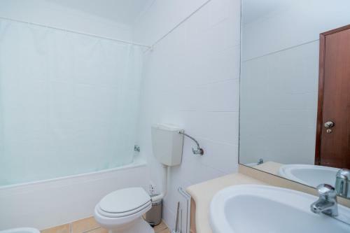 Vale De Centeanes Fabulous Apartment By Innkeeper
